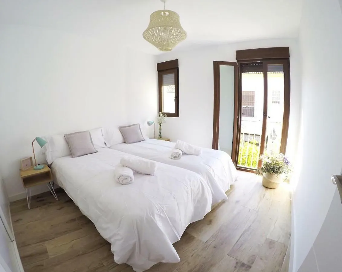Apartmán Urban Chic Center Santa Marina Córdoba 0*,  Španělsko